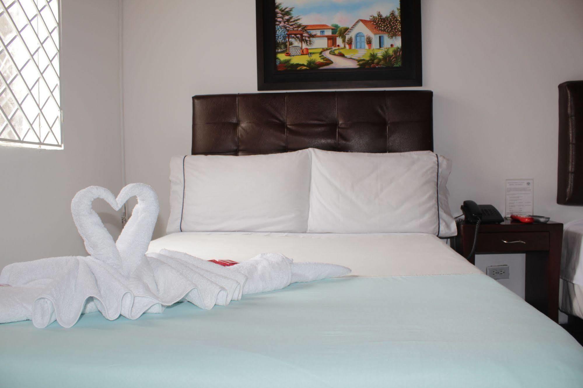 Hostel Av Suba 116 Богота Екстер'єр фото