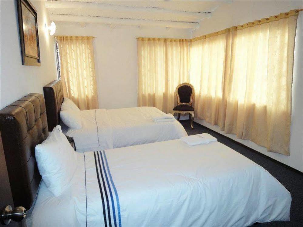 Hostel Av Suba 116 Богота Екстер'єр фото